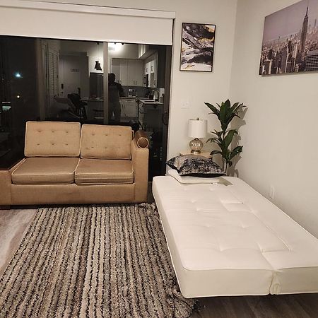 Lux Property Great For 1 To 8 Guests-Family Trip ,5Beds 2Rooms Staycation With Gym And Ev, Proximity To Downtown And Beaches 웨스트 팜 비치 외부 사진