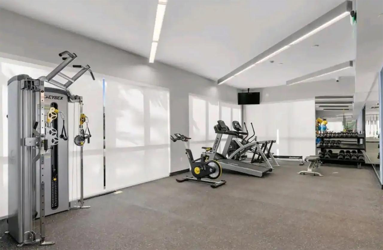 Lux Property Great For 1 To 8 Guests-Family Trip ,5Beds 2Rooms Staycation With Gym And Ev, Proximity To Downtown And Beaches 웨스트 팜 비치 외부 사진