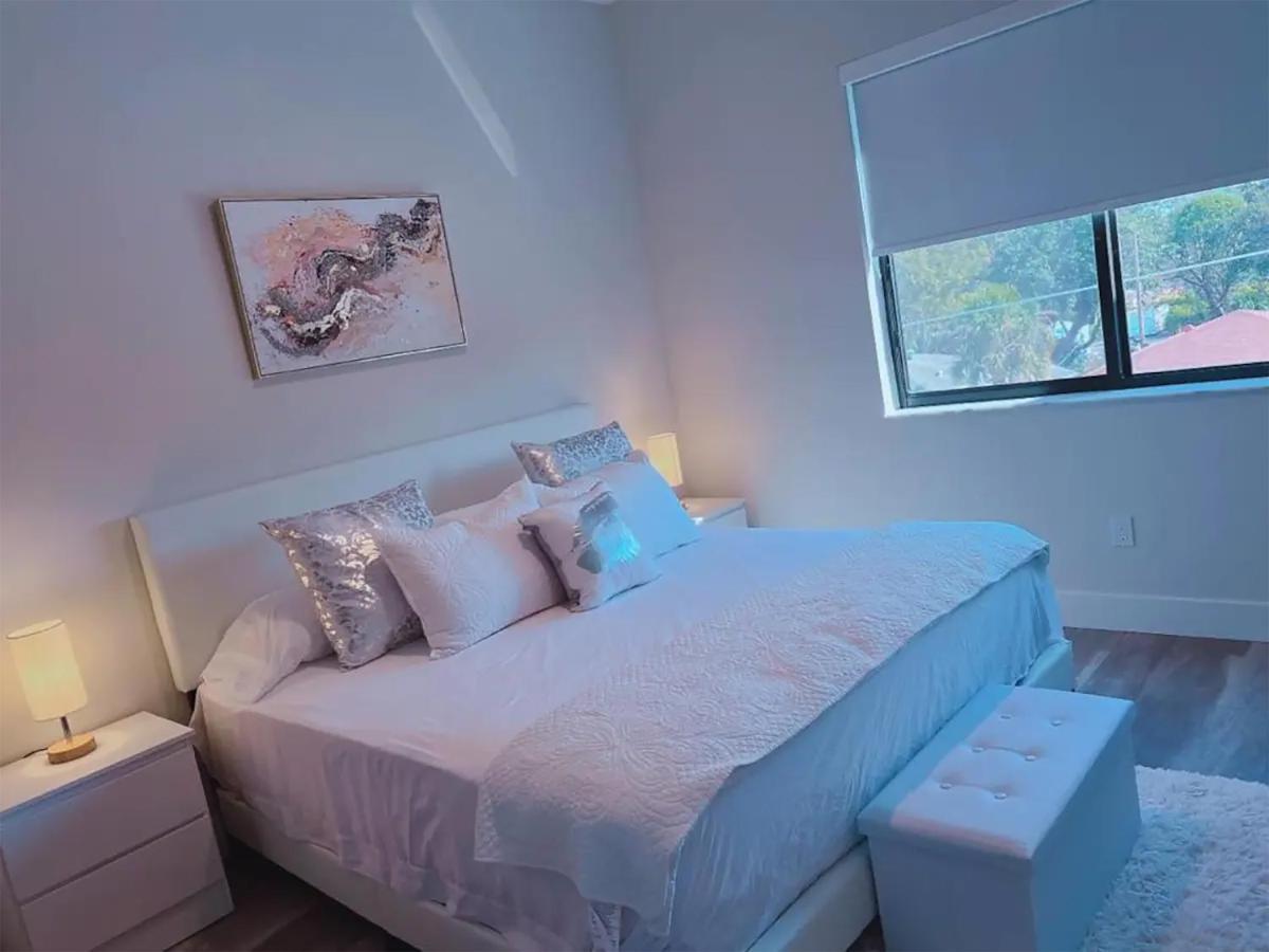 Lux Property Great For 1 To 8 Guests-Family Trip ,5Beds 2Rooms Staycation With Gym And Ev, Proximity To Downtown And Beaches 웨스트 팜 비치 외부 사진